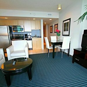 One-Bedroom Suite King Bed-Ocean Front